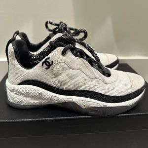 Chanel sneakers white/ ivory. 37. Lightly worn